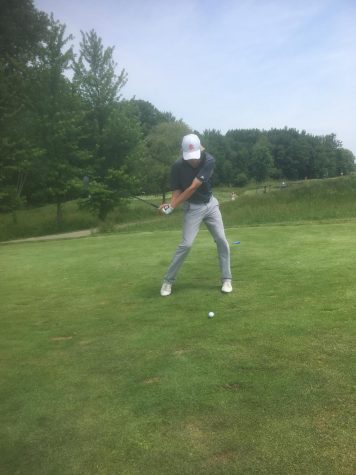 Golf team competes in state tournament
