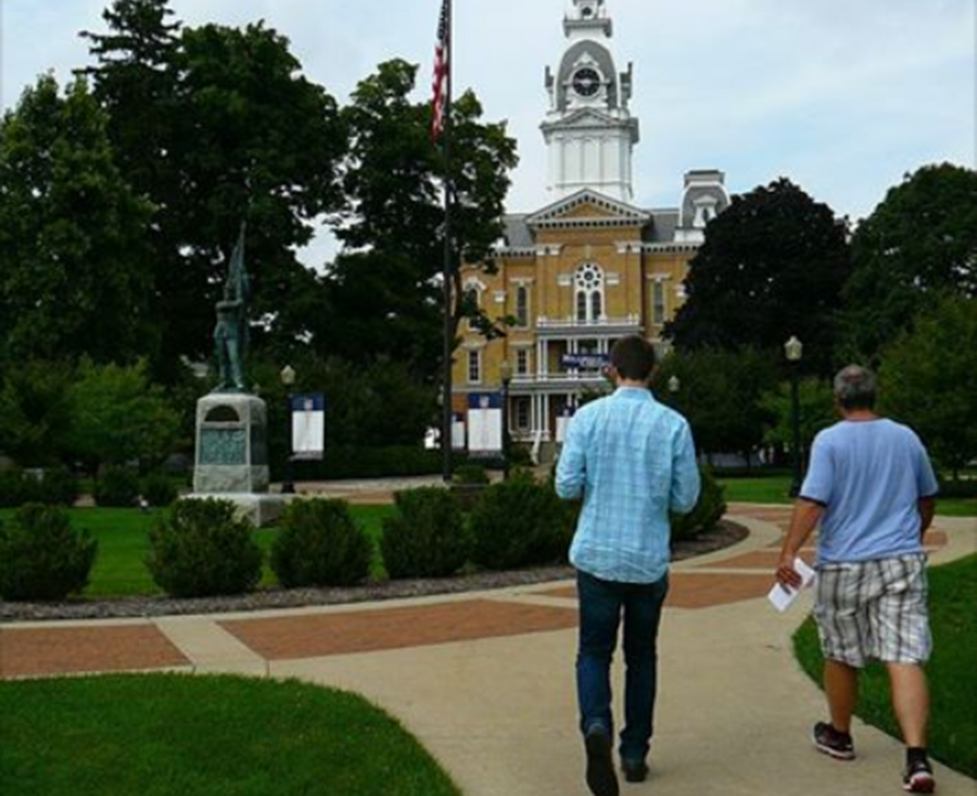 Kyle Huitt and father, Doug Huitt, enter Hillsdale college for the first time