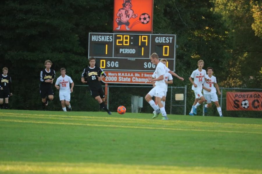 A true showing of dominance: Men’s soccer team playing phenomenally as playoffs approach