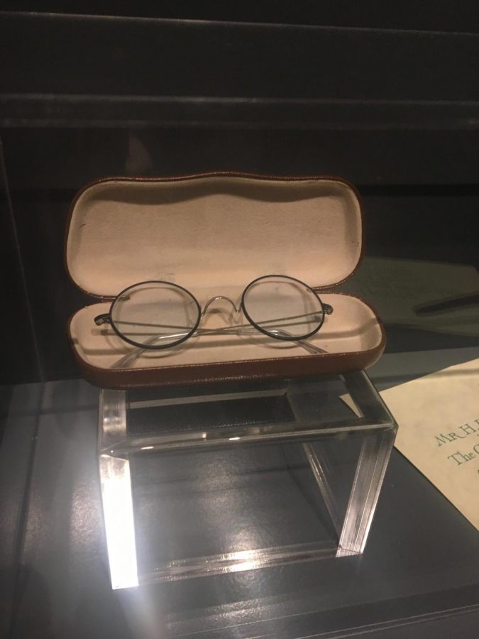 This picture of Harrys glasses was taken in London, England at the Warner Brothers Studio 