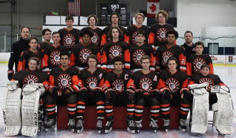 Huskie hockey team approaches playoffs