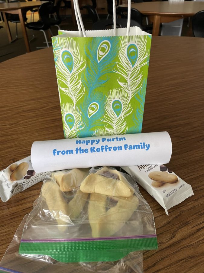 Mina spreads both awareness and kindness through her faith. Pictured here is a gift bag that she gave to some of her teachers for Purim, which included traditionally-baked Hamantaschen as well as an educational sheet about the holiday. 